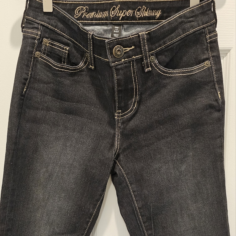 GAP Premium Skinny Jeans, Size 4/27
